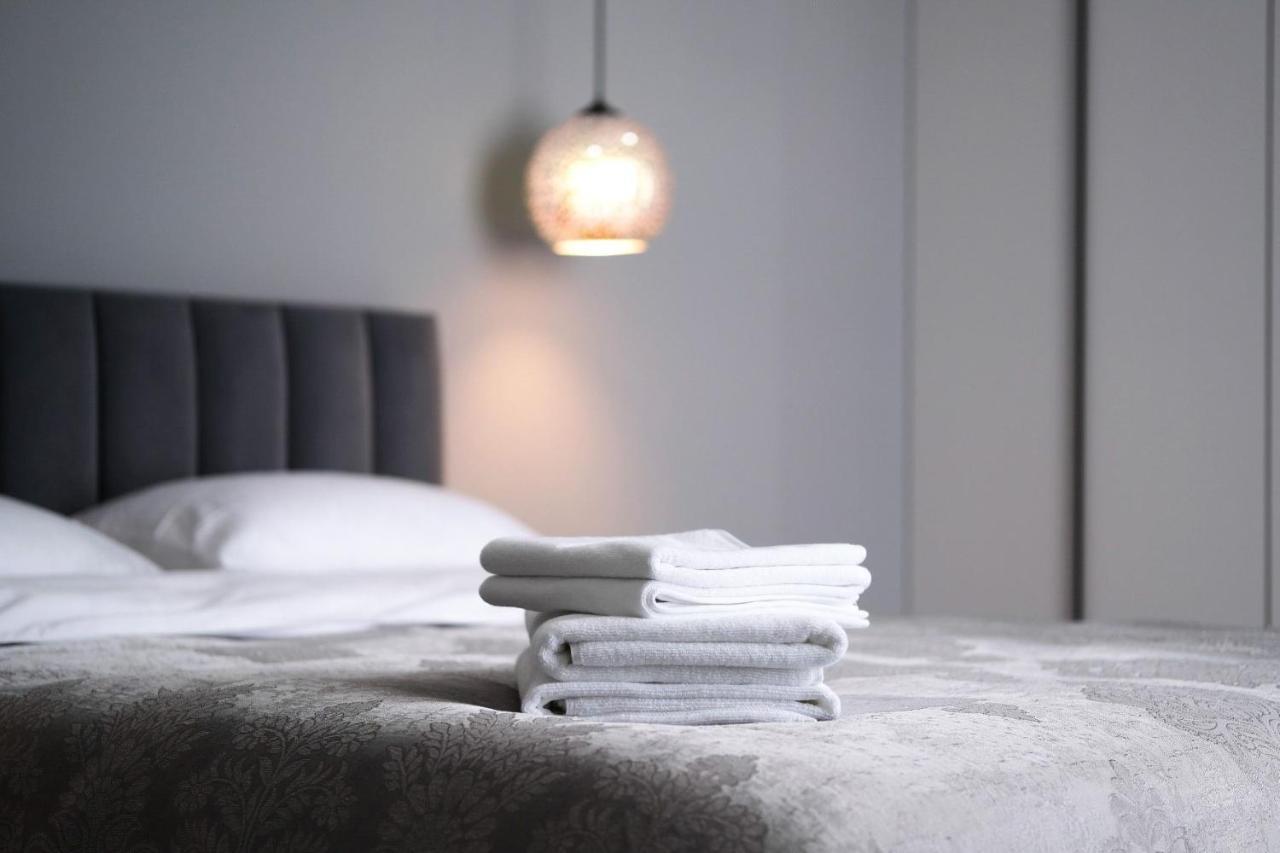 Minimalist Style Apartment With Best Location Κισινάου Εξωτερικό φωτογραφία